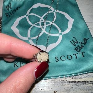 Kendra Scott Elisa Necklace